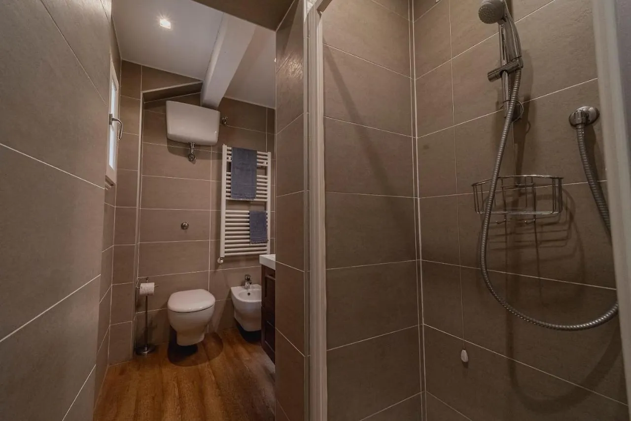 32 Nero - Florence Apartment San Niccolo